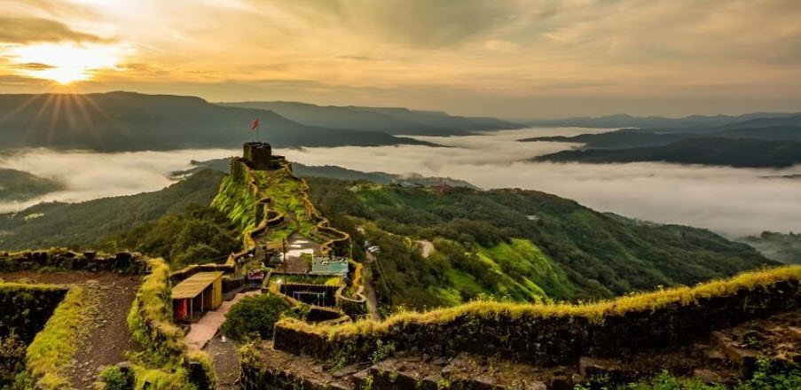 Asava Fort, Maharashtra, India